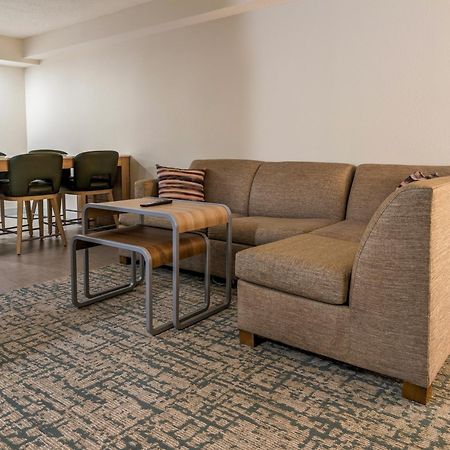 Homewood Suites By Hilton Oklahoma City Airport ภายนอก รูปภาพ