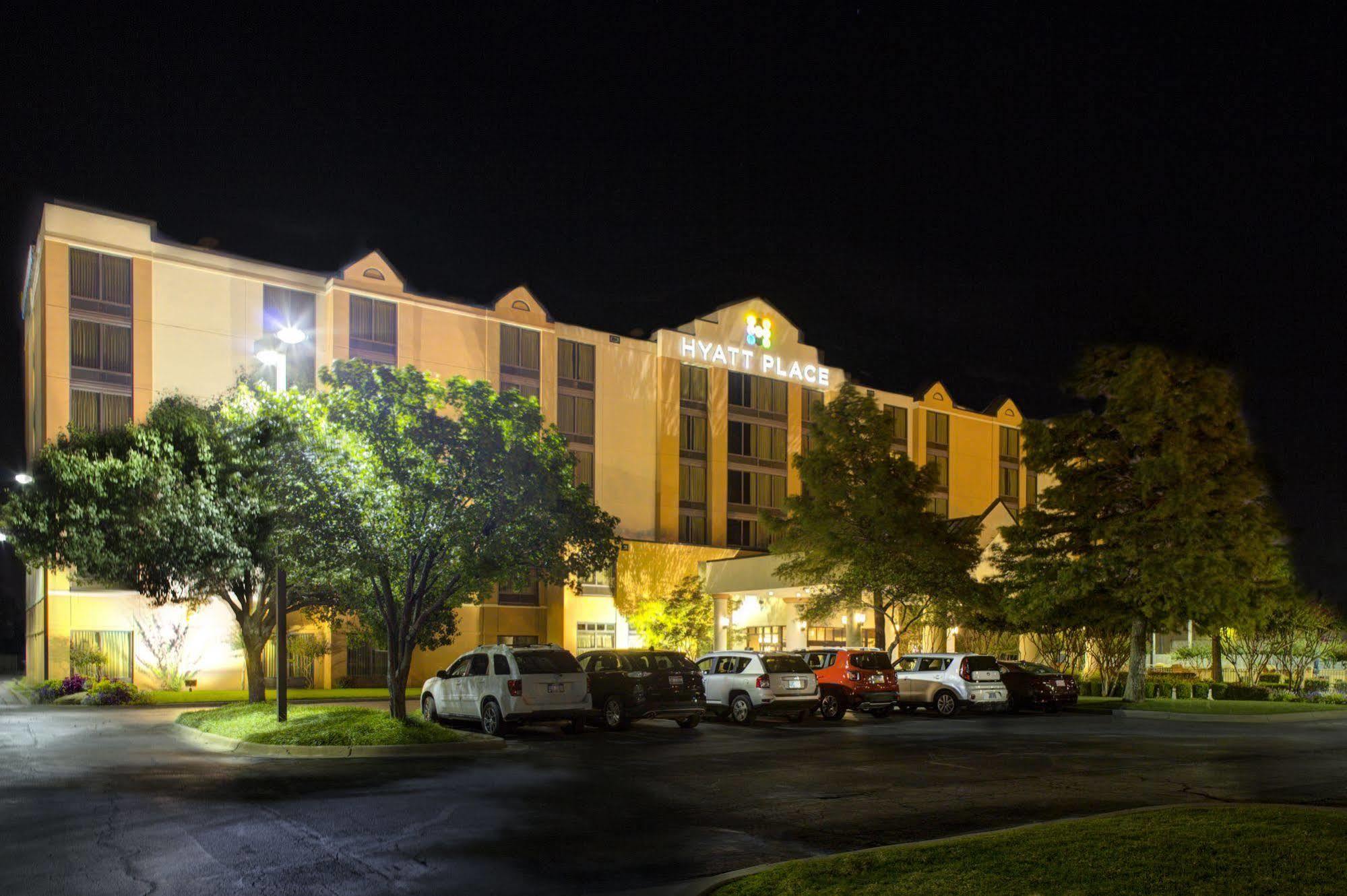 Homewood Suites By Hilton Oklahoma City Airport ภายนอก รูปภาพ